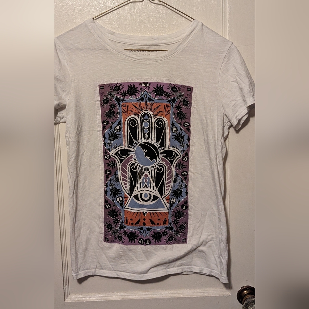 Lucky brand t-shirt